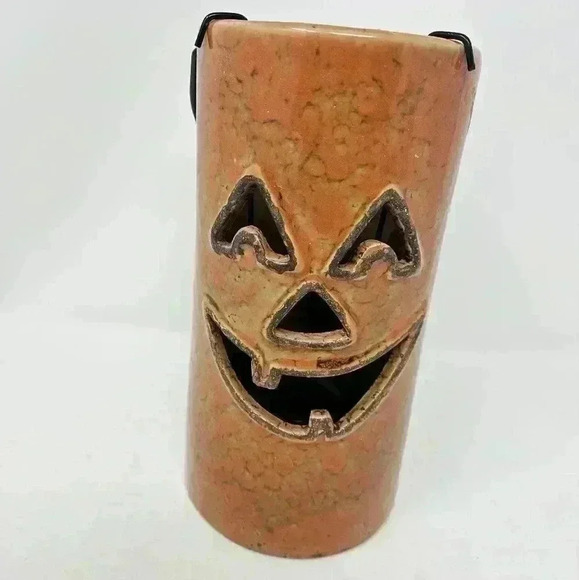 Pumpkin tea lantern - Picture 1 of 7